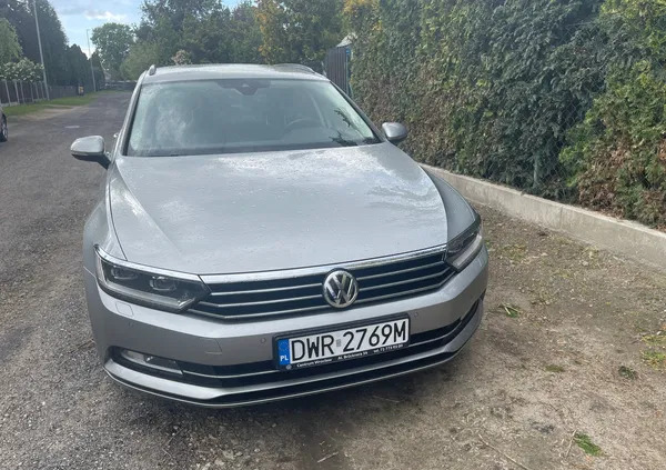 volkswagen wielichowo Volkswagen Passat cena 67000 przebieg: 177378, rok produkcji 2016 z Wielichowo